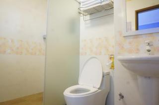 Holby No.8 Elevator Homestay - 3