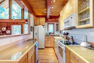 Peaceful Forest Retreat - 8