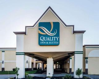 Quality Inn & Suites Conference Center Across from Casino - Erie - 0