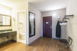 Econo Lodge Harrisburg - Southwest of Hershey Area - Harrisburg - 5