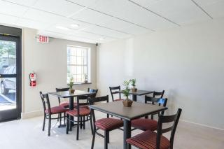Econo Lodge Harrisburg - Southwest of Hershey Area - Harrisburg - 3
