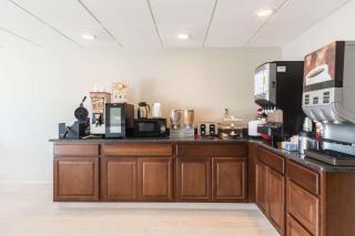 Econo Lodge Harrisburg - Southwest of Hershey Area - Harrisburg - 2