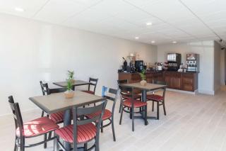 Econo Lodge Harrisburg - Southwest of Hershey Area - Harrisburg - 1