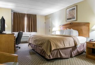 Quality Inn & Suites - Fairview - 3
