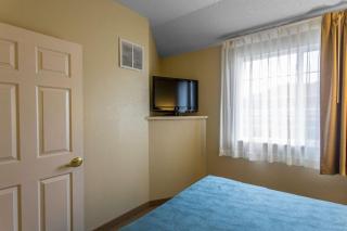 MainStay Suites Brentwood-Nashville - 9