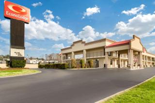 Econo Lodge - Lenoir City - 2