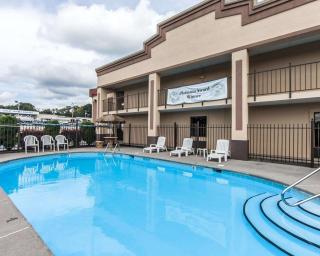 Econo Lodge - Lenoir City - 1