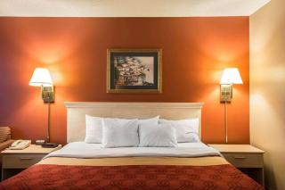 Greeneville Inn And Suites - Greeneville - 9