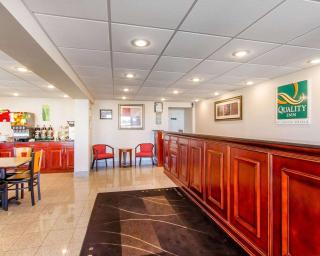 Quality Inn Dyersburg I-155 - Dyersburg - 9