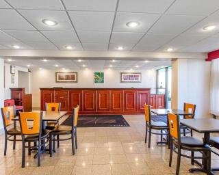 Quality Inn Dyersburg I-155 - Dyersburg - 5