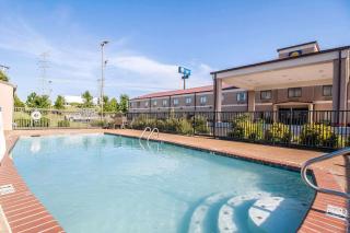 Comfort Inn Jackson I-40 - Jackson - 7