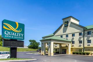 Quality Inn & Suites - La Vergne - 9