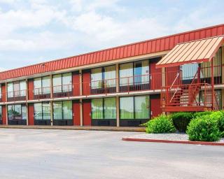 Econo Lodge Dyersburg I-155 - 9