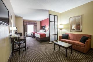 Comfort Suites - 7