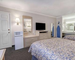 Econo Lodge Van Horn - 4