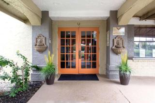 Quality Inn & Suites I-35 near Frost Bank Center - San Antonio - 8
