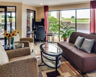 Quality Inn Mt Pleasant - 4