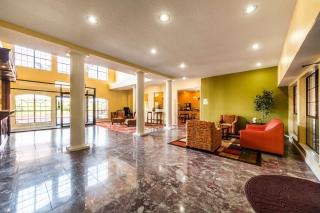 Quality Inn University near Downtown - San Marcos - 1