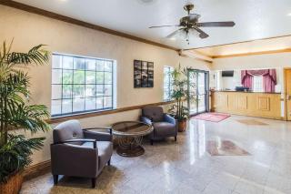Econo Lodge Inn & Suites Corpus Christi - Corpus Christi - 4