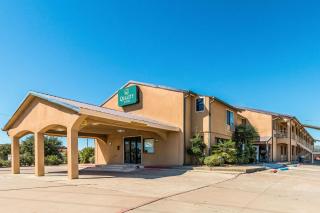Quality Inn - Corsicana - 8