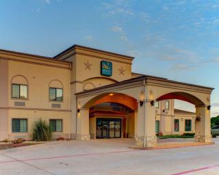 Quality Inn & Suites - Glen Rose - Glen Rose - 5