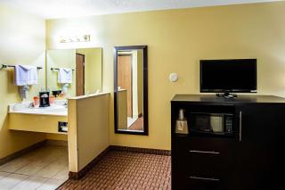 Rodeway Inn & Suites - Monticello - 8