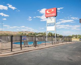 Econo Lodge Salina Scenic Route 89 & I-70 - 3