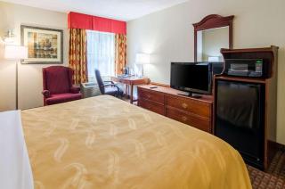 Quality Inn & Suites Lexington near I-64 and I-81 - Timber Ridge - 1