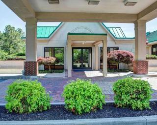 Quality Inn Richmond North - 0