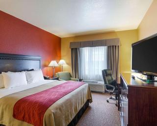 Comfort Inn & Suites Orange - Montpelier - 1