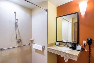 Sleep Inn & Suites Madison - Monona - Madison - 3