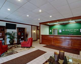 Quality Inn - Beckley - 2