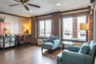 Comfort Inn - Weirton - 3
