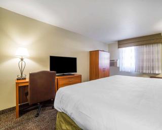 Quality Inn Gillette I-90 East - Gillette - 1