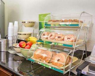 Quality Inn Gillette - 4