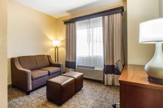 Quality Suites - 1