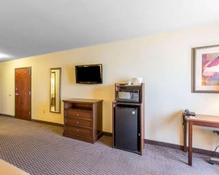 Comfort Inn & Suites - Madisonville - 5