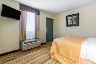 Quality Inn & Suites - Horse Cave - 2