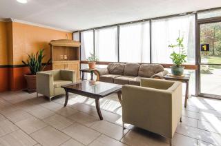 Econo Lodge Inn & Suites Norton - Wise South - 4