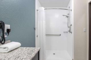 Sleep Inn & Suites Ankeny - Des Moines - Ankeny - 1