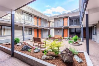 Quality Inn Merritt - Merritt - 2