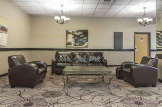 Quality Inn & Suites - Saskatoon - 6