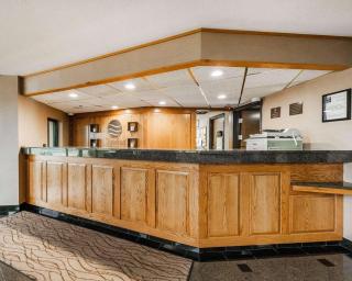 Comfort Inn Denver East - Denver - 1