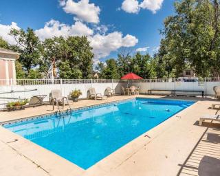 Econo Lodge Colorado Springs Downtown - 9