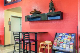 Quality Inn Lamar - 3