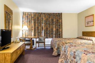 Rodeway Inn Waterford - New London - Waterford - 2