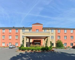 Quality Suites - Stratford - 8