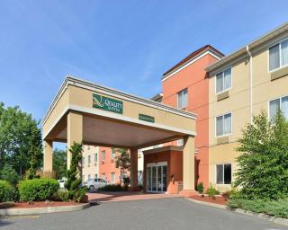 Quality Suites - Stratford - 0