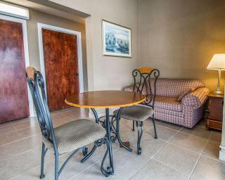Rodeway Inn Gainesville - University Area - Gainesville - 2