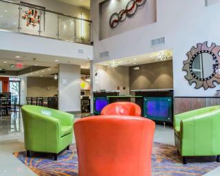 Quality Suites Fort Myers I-75 - 5